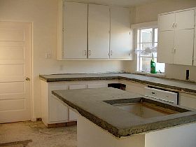 KitchenInProgress2.JPG